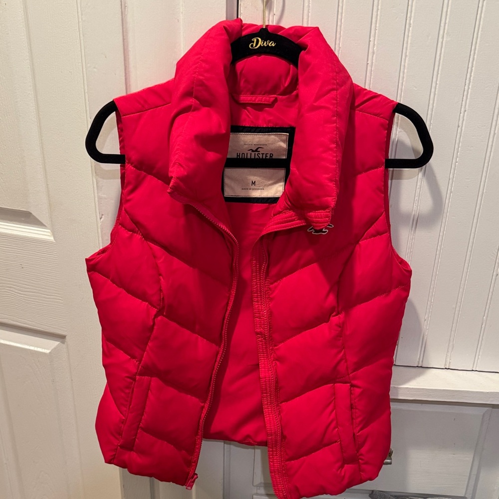 Hollister Bright Red Quilted Vest